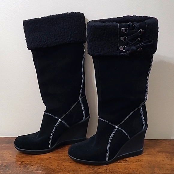 Kenneth Cole Reaction women's leather wedge boots size 6.5 - Picture 1 of 14